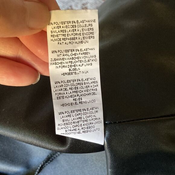 Pretty Little Thing High Waisted PullOn Faux Leather Black Leggings Size 10 - Picture 9 of 10